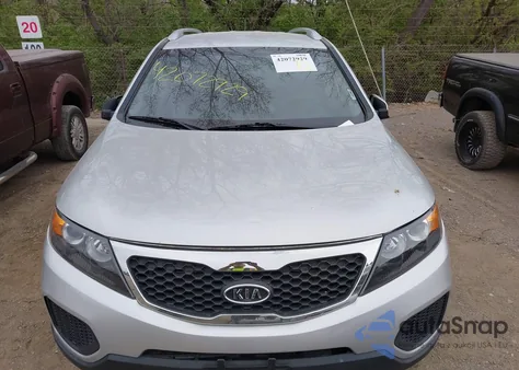 2011 Kia Sorento Lx V6 from USA, damaged, VIN 5XYKTDA27BG140373